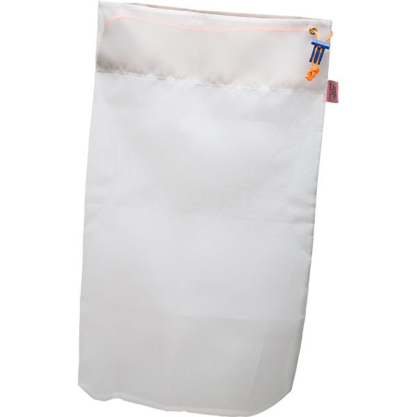Replacement superfine filter bag with cleat for the Hammer-Head commercial swimming pool cleaning system.